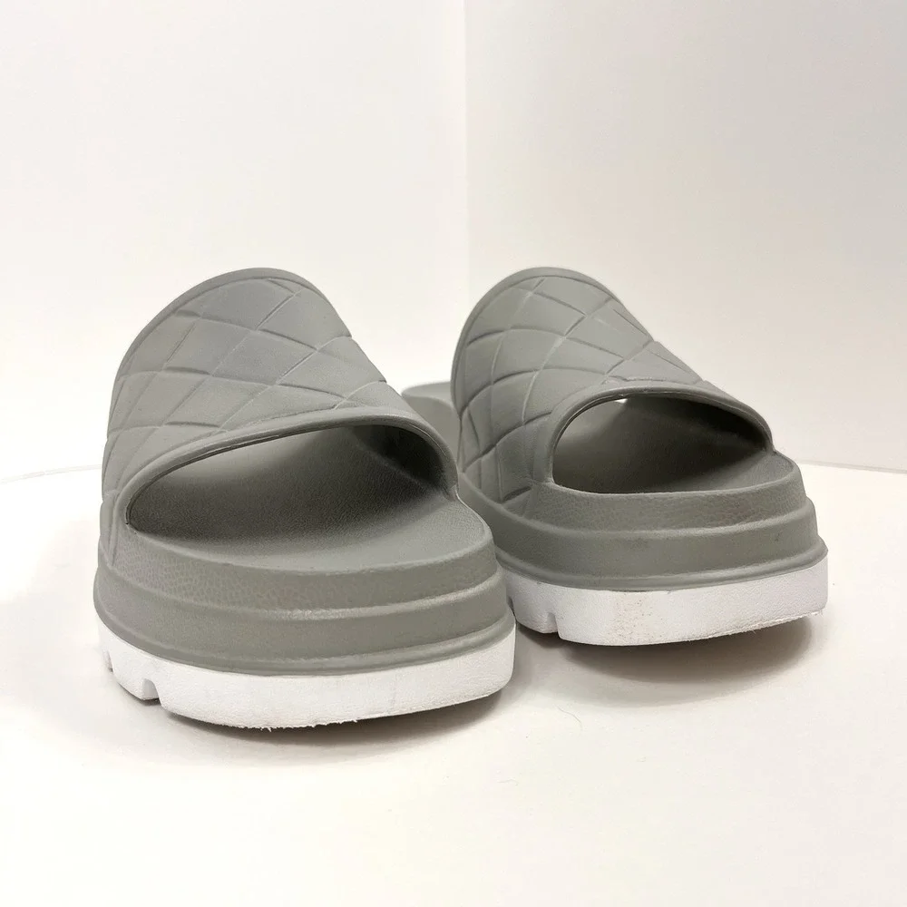 J/SLIDES elevate your